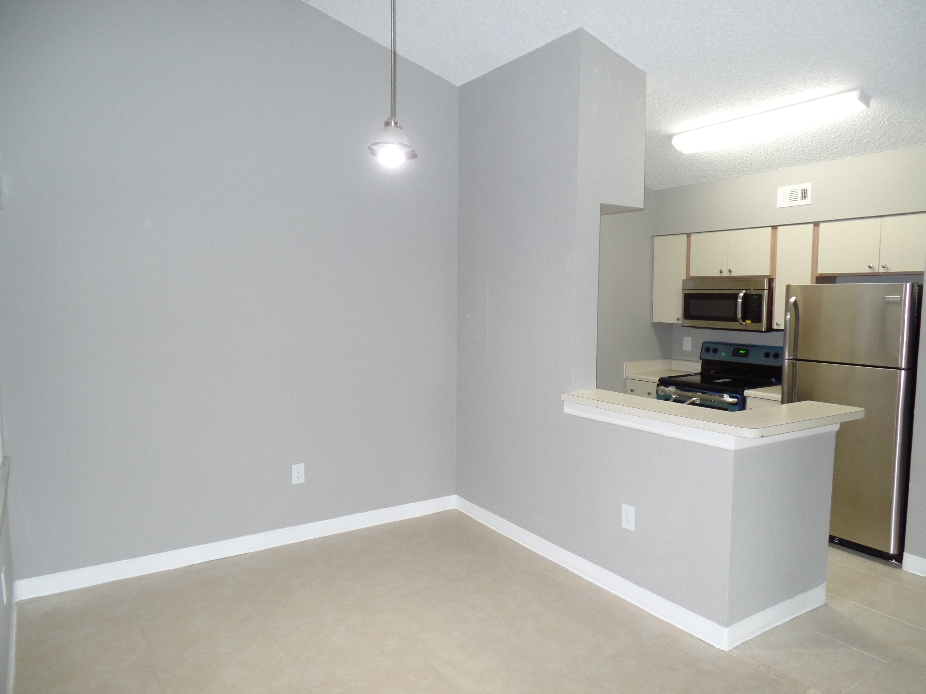 2850 N OAKLAND FOREST DR #313