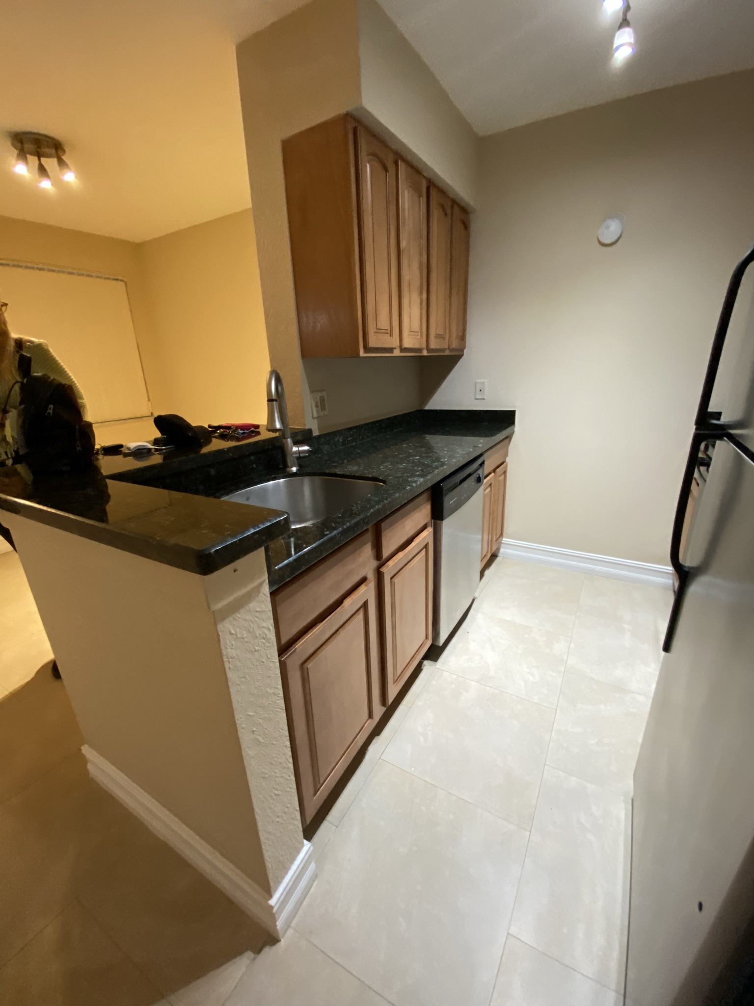 2803 N Oakland Forest Dr #308