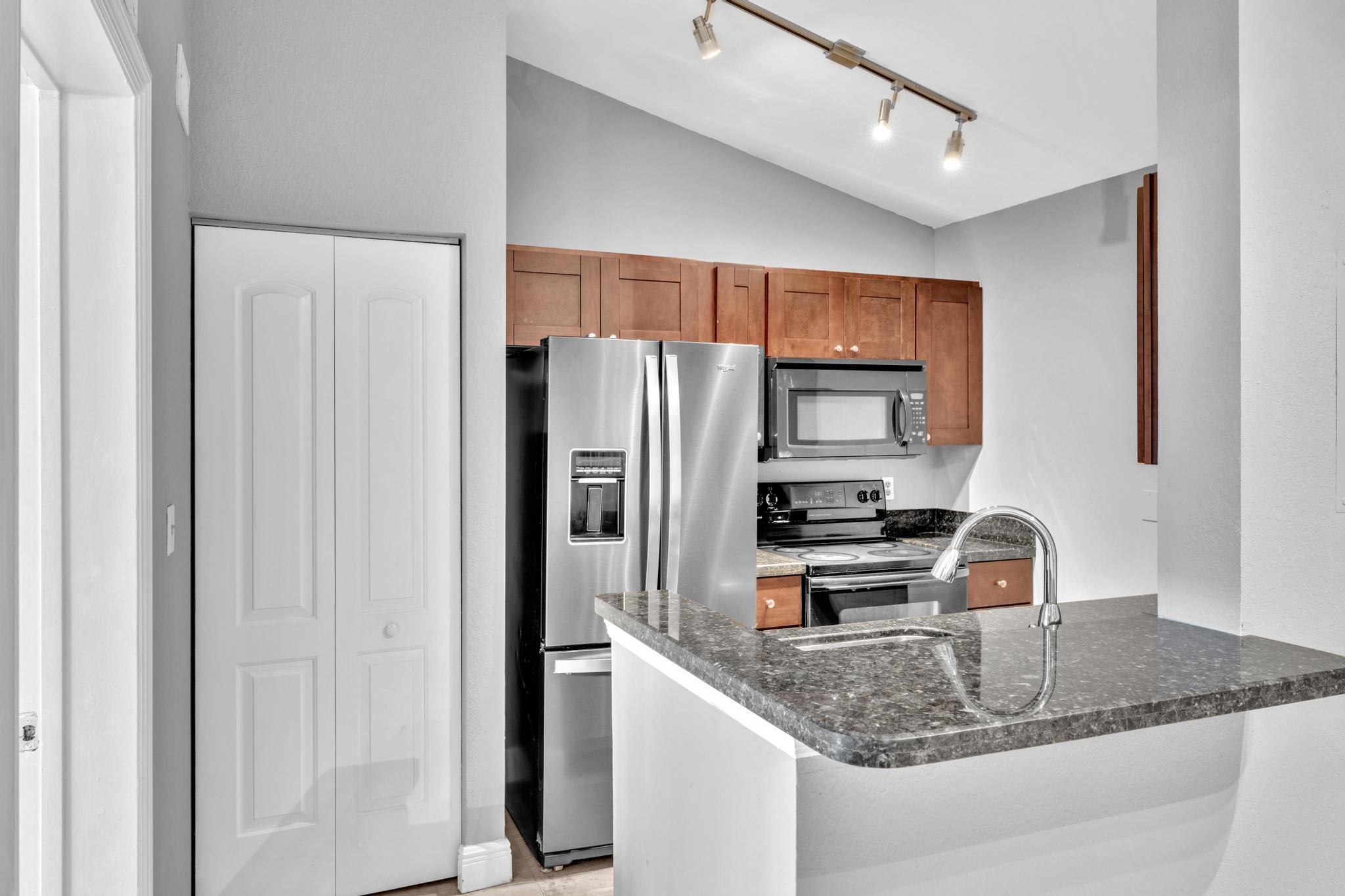 2881 North Oakland Forest Drive #307